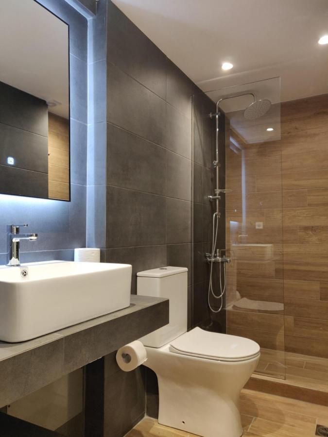 Sunny New Lovely Apartment 60 Meters From The Metro Atenas Exterior foto